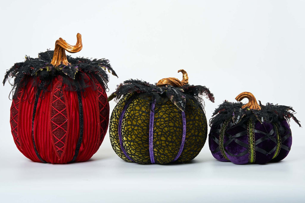 Which Way to Witchville Paper Mach�� Pumpkins